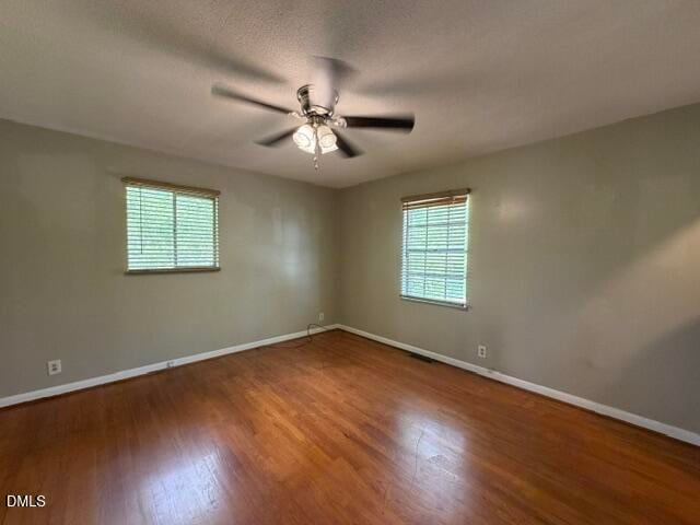 2902 Kanewood Dr, Durham, NC 27707