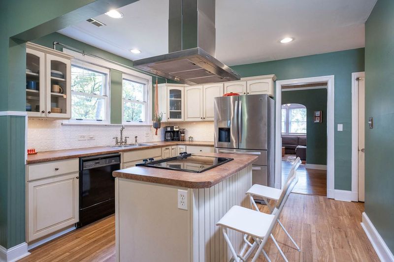 2902 Legion Ave, Durham, NC 27707