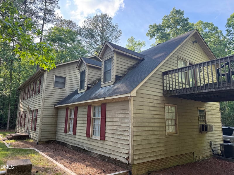 2902 Saddle Dr, Durham, NC 27712