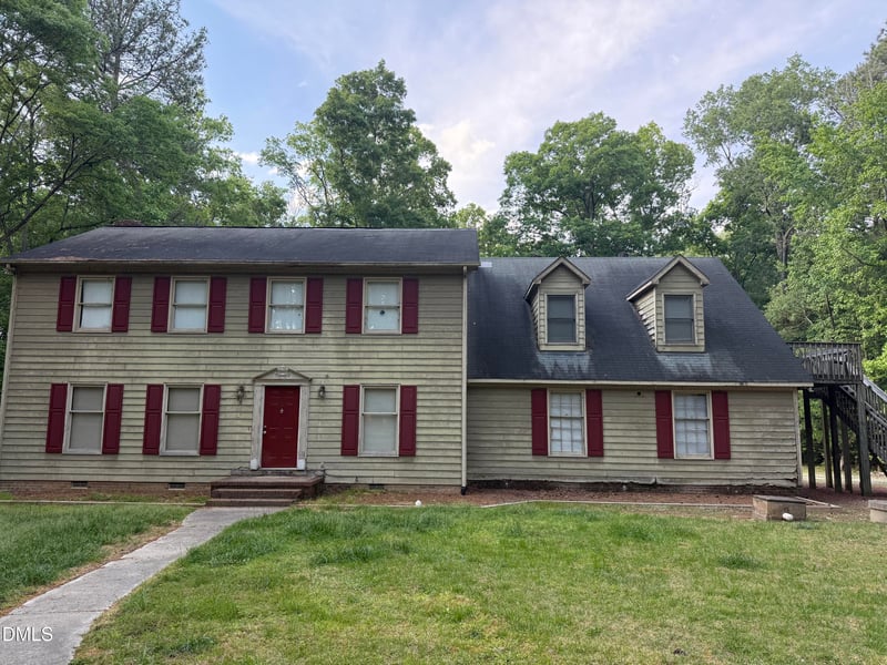2902 Saddle Dr, Durham, NC 27712