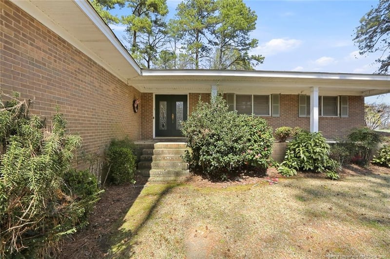 2902 Tramway Rd, Sanford, NC 27330
