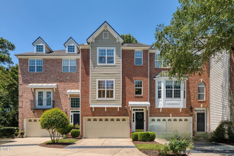 2903 Imperial Oaks Dr, Raleigh, NC 27614