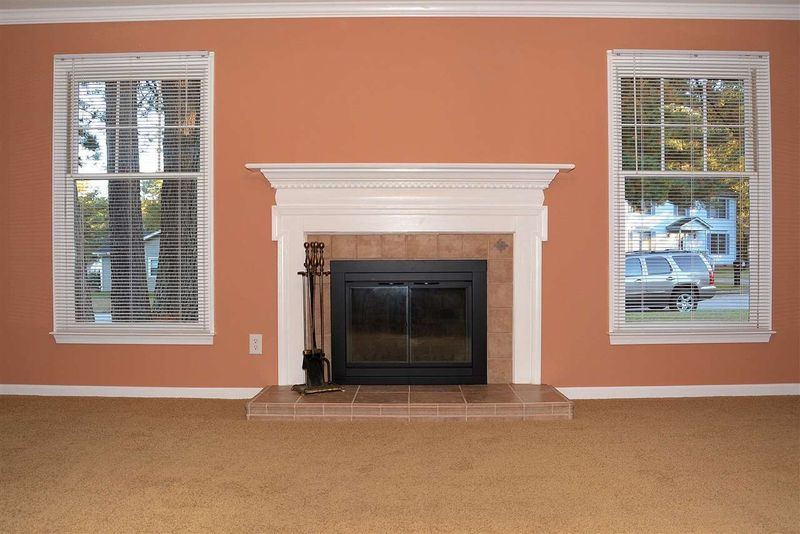 2904 Deeda Ct, Raleigh, NC 27610