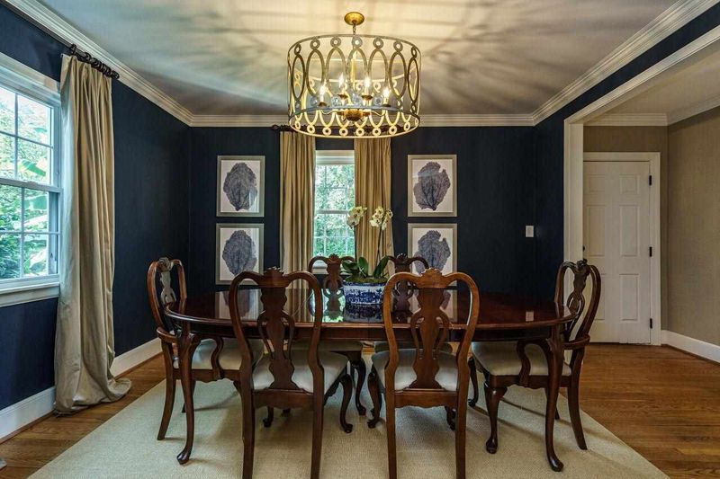 2904 Everett Ave, Raleigh, NC 27607