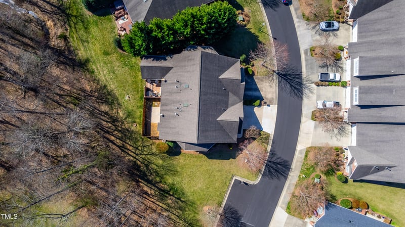 2904 Grove Park Dr, Burlington, NC 27215