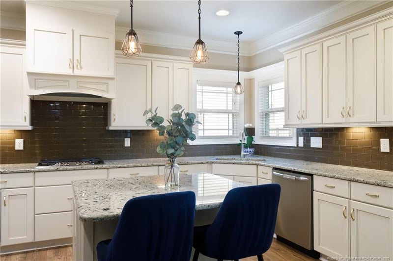 2904 Hampton Ridge Rd, Fayetteville, NC 28311