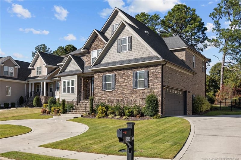 2904 Hampton Ridge Rd, Fayetteville, NC 28311