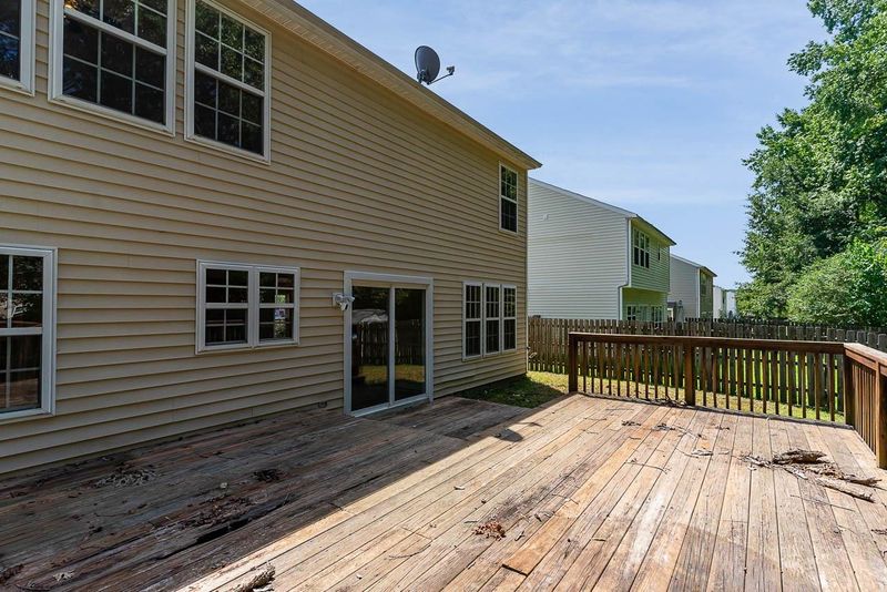 2904 Hayling Dr, Raleigh, NC 27610