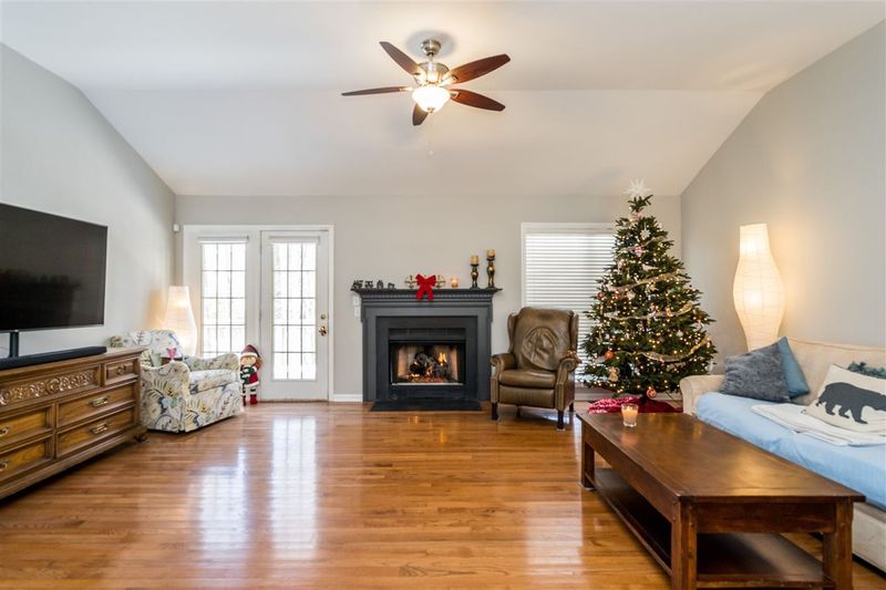 2904 Piney Ct, Raleigh, NC 27603