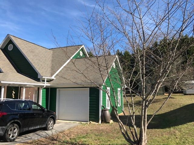 2904 Sparger Rd, Durham, NC 27705