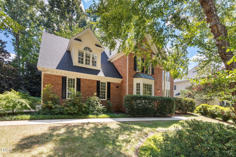 2904 Stone Gap Ct, Raleigh, NC 27612