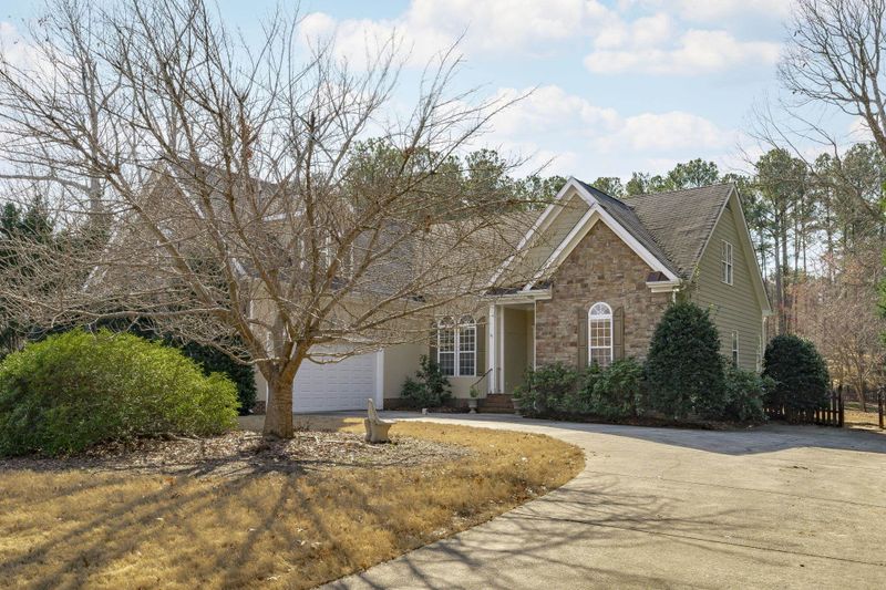 2904 Sunnystone Way, Raleigh, NC 27613