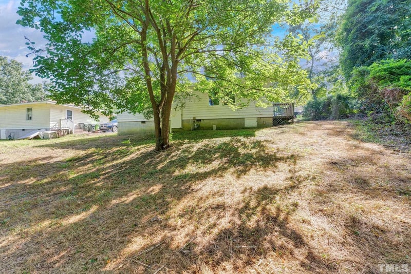 2904 Sylvester St, Raleigh, NC 27610