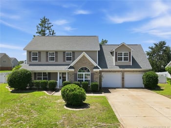2905 Aristocrat Ln, Fayetteville, NC 28306