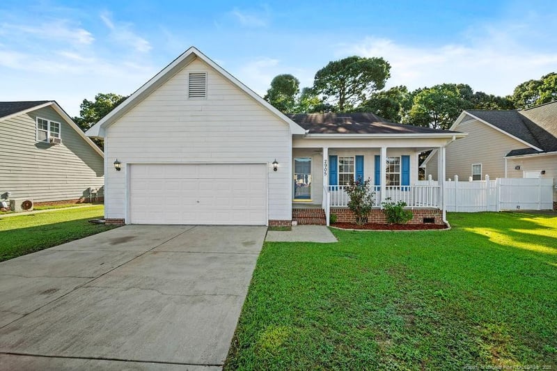 2905 Bakers Mill Rd, Fayetteville, NC 28306