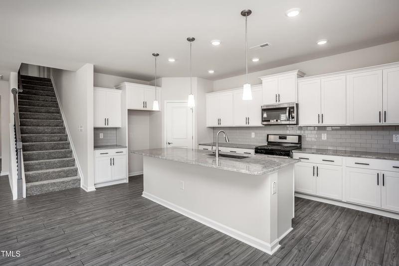 2905 Horse Rein Pl, Willow Springs, NC 27592