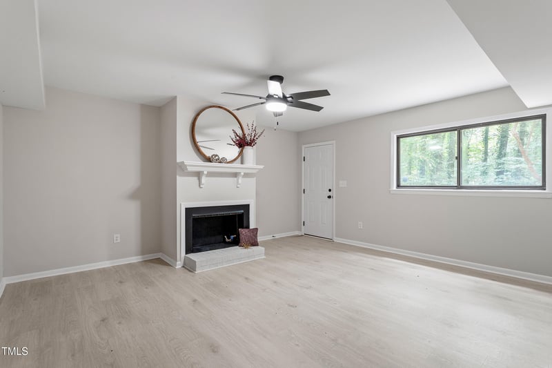 2905 Scuppernong Ln, Durham, NC 27703