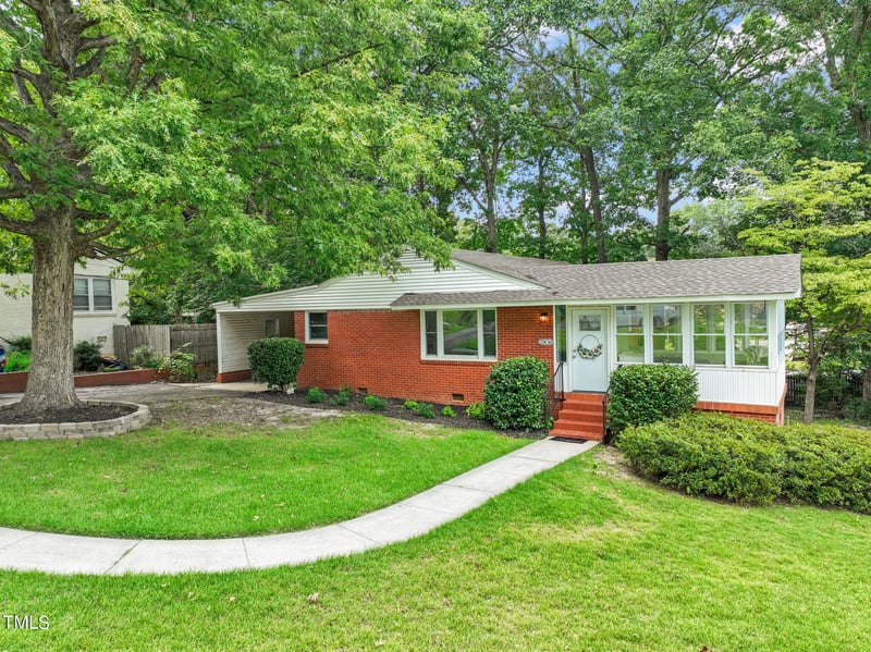 2906 Barmettler St, Raleigh, NC 27607