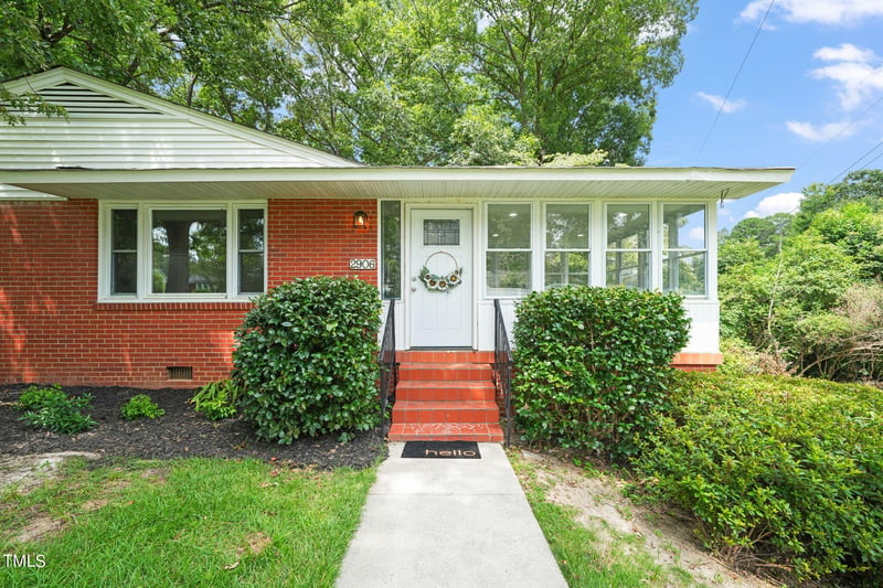 2906 Barmettler St, Raleigh, NC 27607