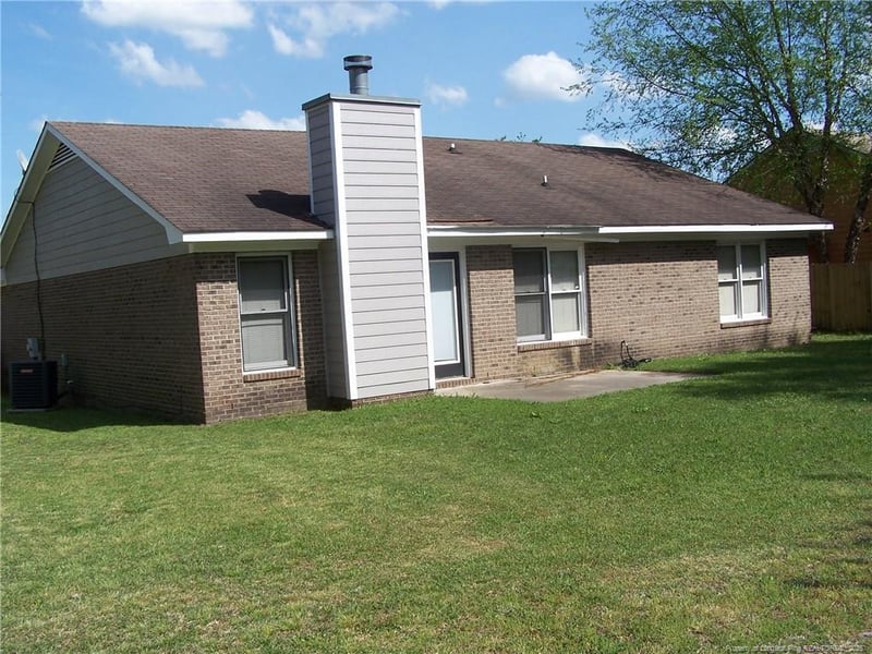 2906 Kingfisher Dr, Fayetteville, NC 28306