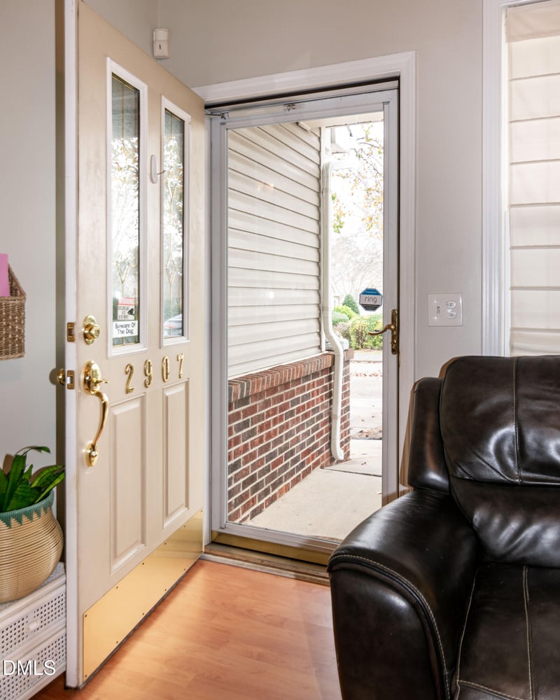 2907 Andover Glen Rd, Raleigh, NC 27604