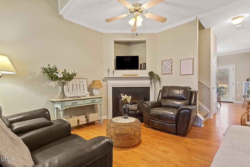 2907 Andover Glen Rd, Raleigh, NC 27604