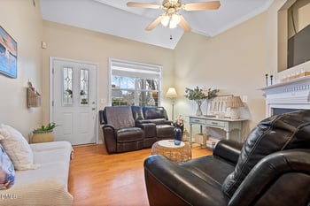 2907 Andover Glen Rd, Raleigh, NC 27604
