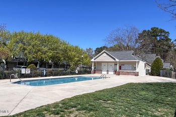 2907 Andover Glen Rd, Raleigh, NC 27604