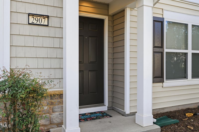 2907 Berkeley Springs Pl, Raleigh, NC 27616
