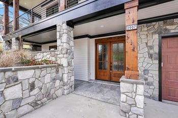 2907 Churchill Rd, Raleigh, NC 27607