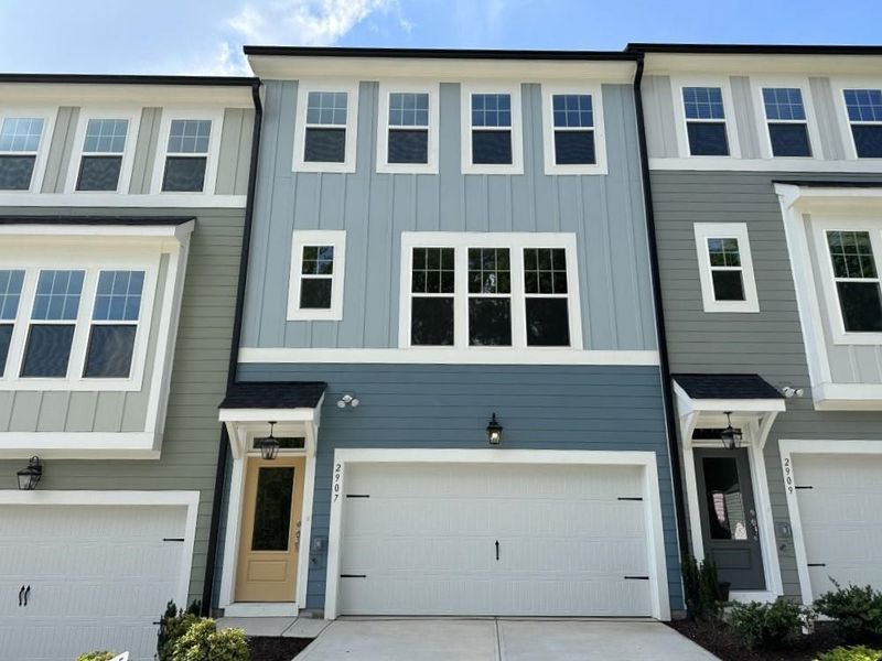 2907 Dallas Valley Ln, Apex, NC 27502