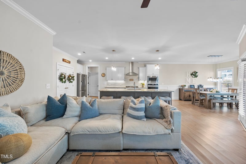 2907 Jakes View Point, Fuquay Varina, NC 27526
