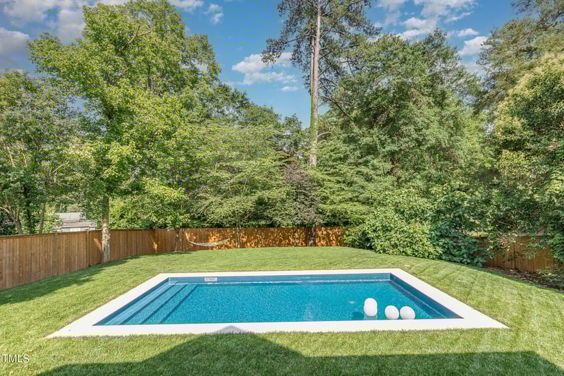 2908 Claremont Rd, Raleigh, NC 27608