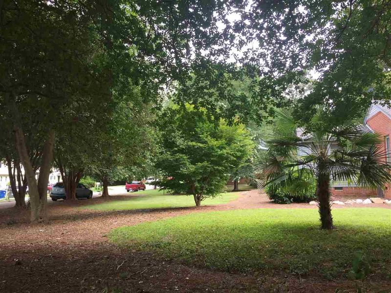 2908 Fordham Ln, Raleigh, NC 27604