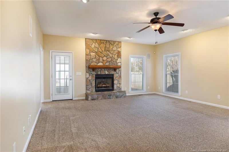 2908 Franzia Dr, Fayetteville, NC 28306