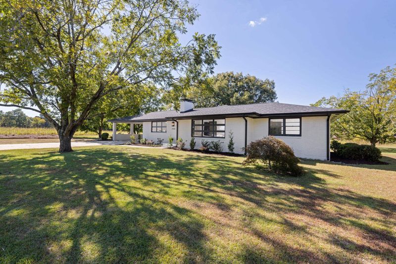 2908 Piney Grove Wilbon Rd, Holly Springs, NC 27540