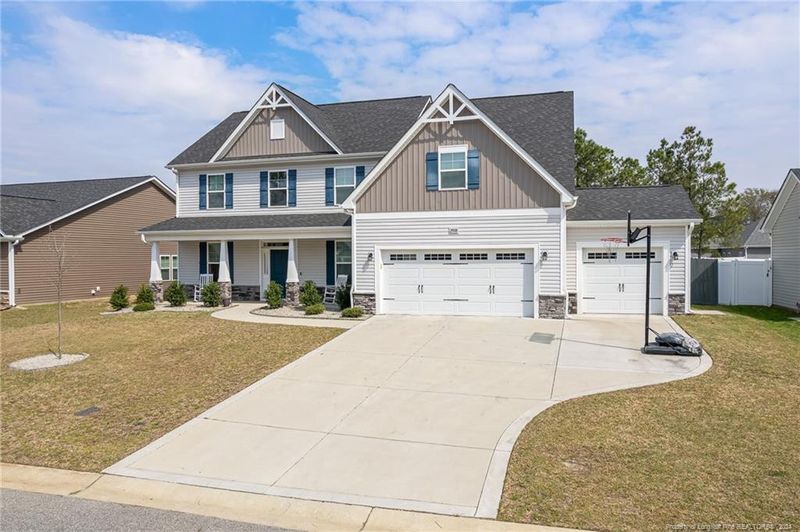 2908 Rayburn Dr, Fayetteville, NC 28312