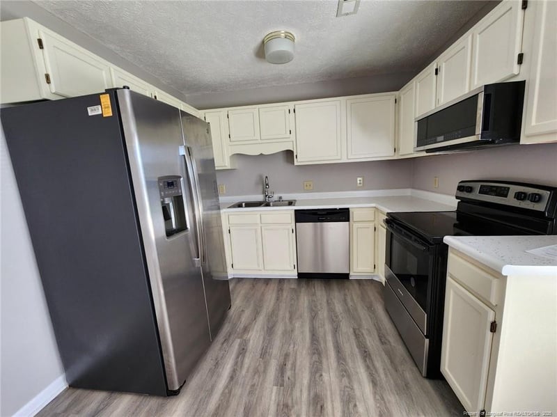 2908 Rosemeade Dr, Fayetteville, NC 28306