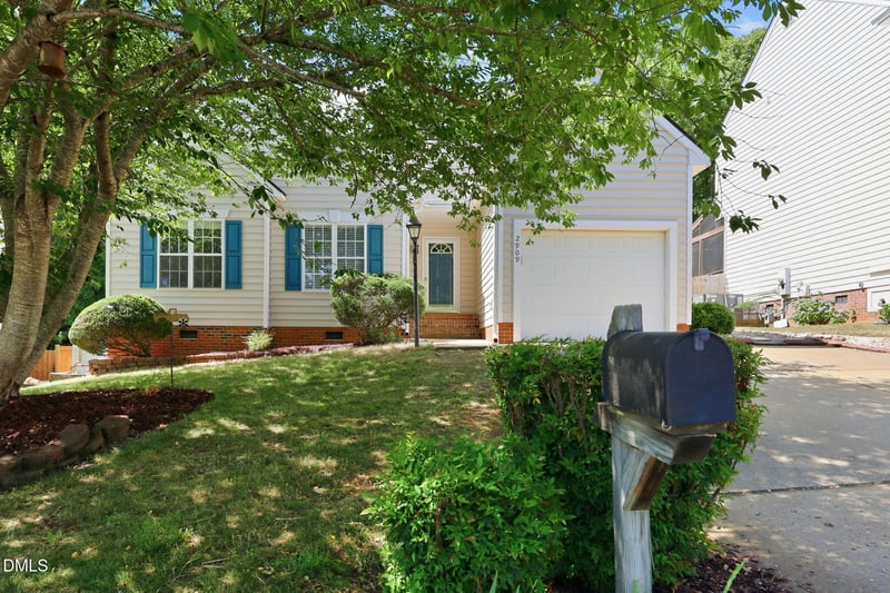 2909 Alder Ridge Ln, Raleigh, NC 27603