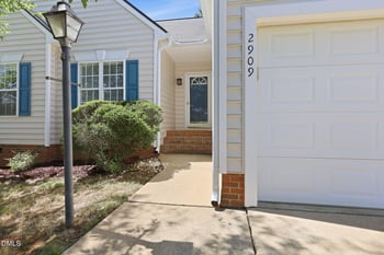 2909 Alder Ridge Ln, Raleigh, NC 27603