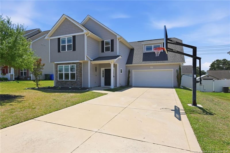 2909 Bargemaster Dr, Fayetteville, NC 28306