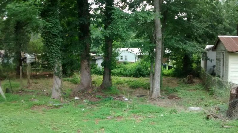 2909 Cedarwood Dr, Durham, NC 27707