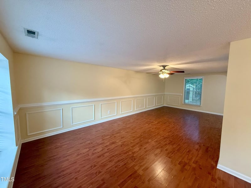 2909 Golden Oak Ct, Raleigh, NC 27603