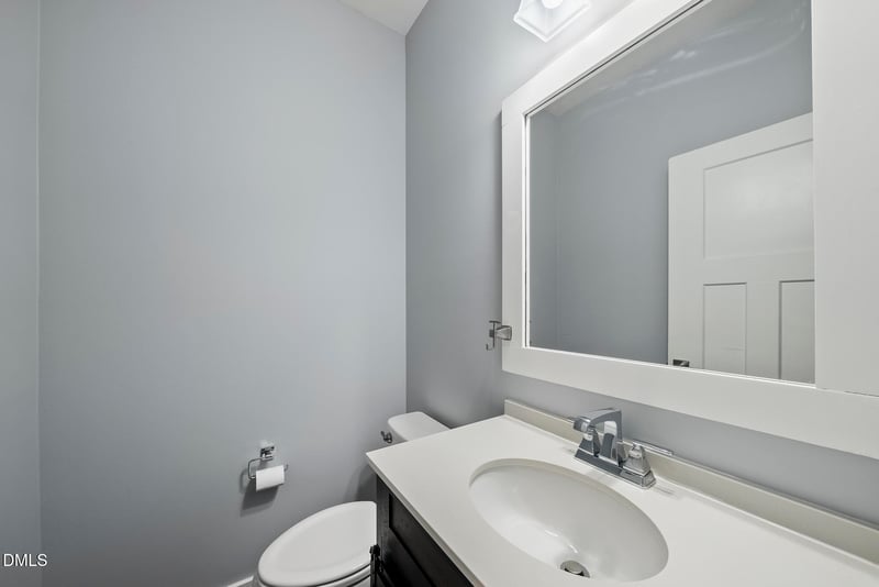 2909 Landon Pines Ct, New Hill, NC 27562