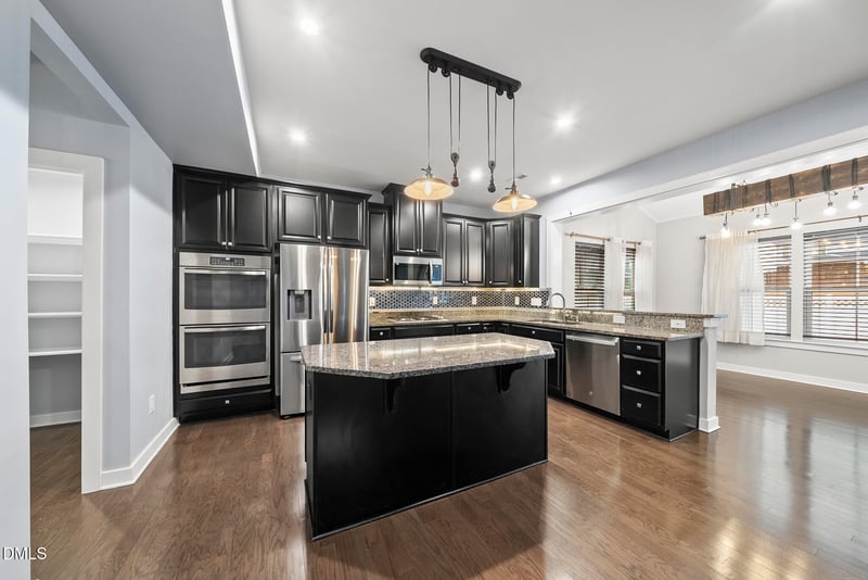 2909 Landon Pines Ct, New Hill, NC 27562