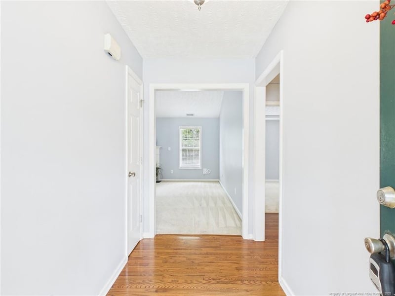 2909 Piney Mountain Dr, Hope Mills, NC 28348