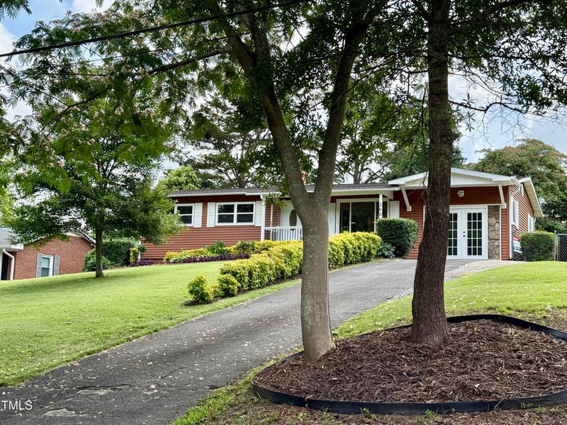 2909 Sprucewood Dr, Durham, NC 27707