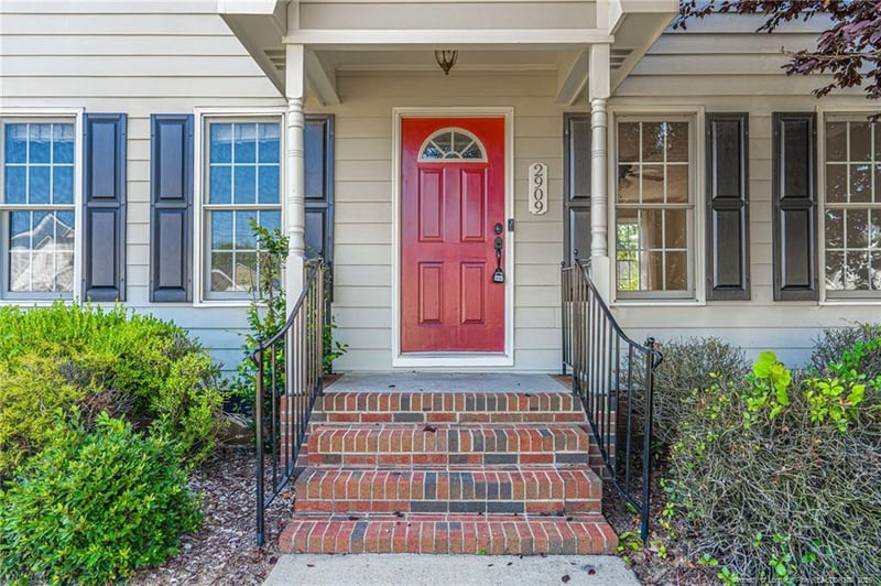 2909 Winton Dr, Fayetteville, NC 28306