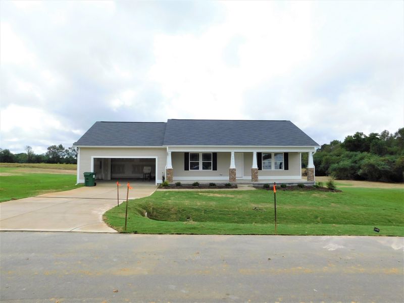 291 Beaver Tavern Dr, Benson, NC 27504