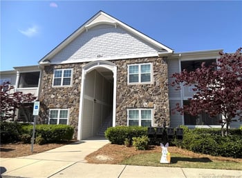 291 Gallery Dr #201, Spring Lake, NC 28390